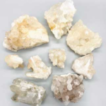 ~3lb Flat of Quartz, Inclusions 3-6 in.