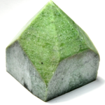 Garnet, Green top polished point