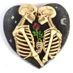 5 in. Skeleton Lovers burner